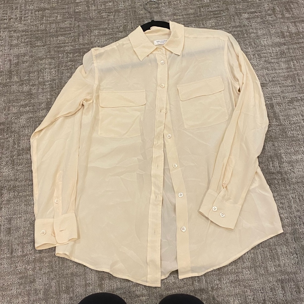 Equipment cream silk blouse xs